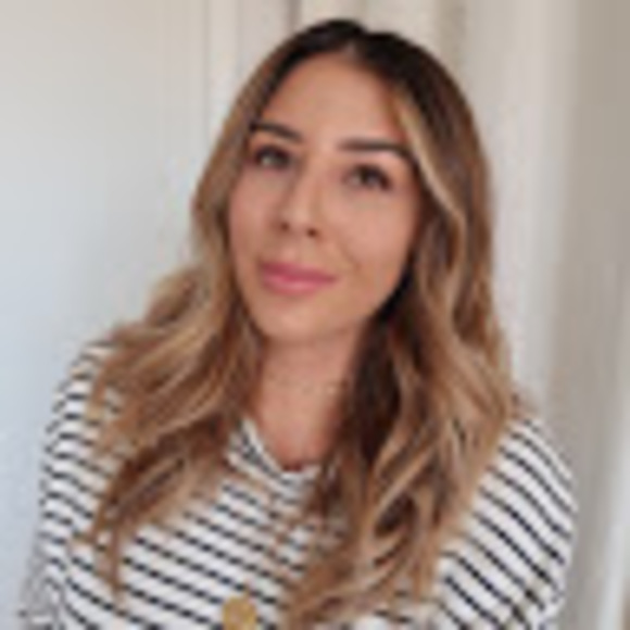 Meet your Posher, Arielle - Picture 1 of 1